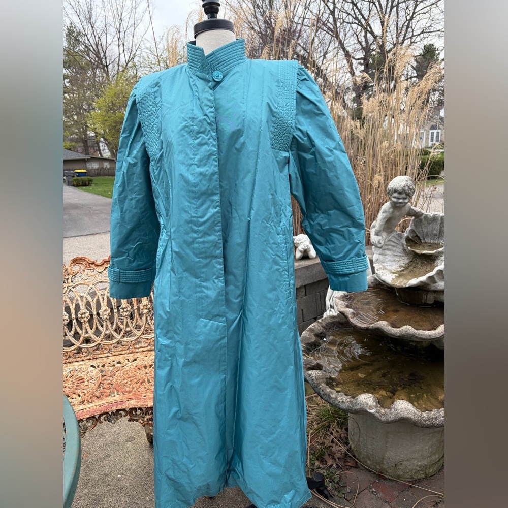 Turquoise Lightweight Women's Long lined raincoat